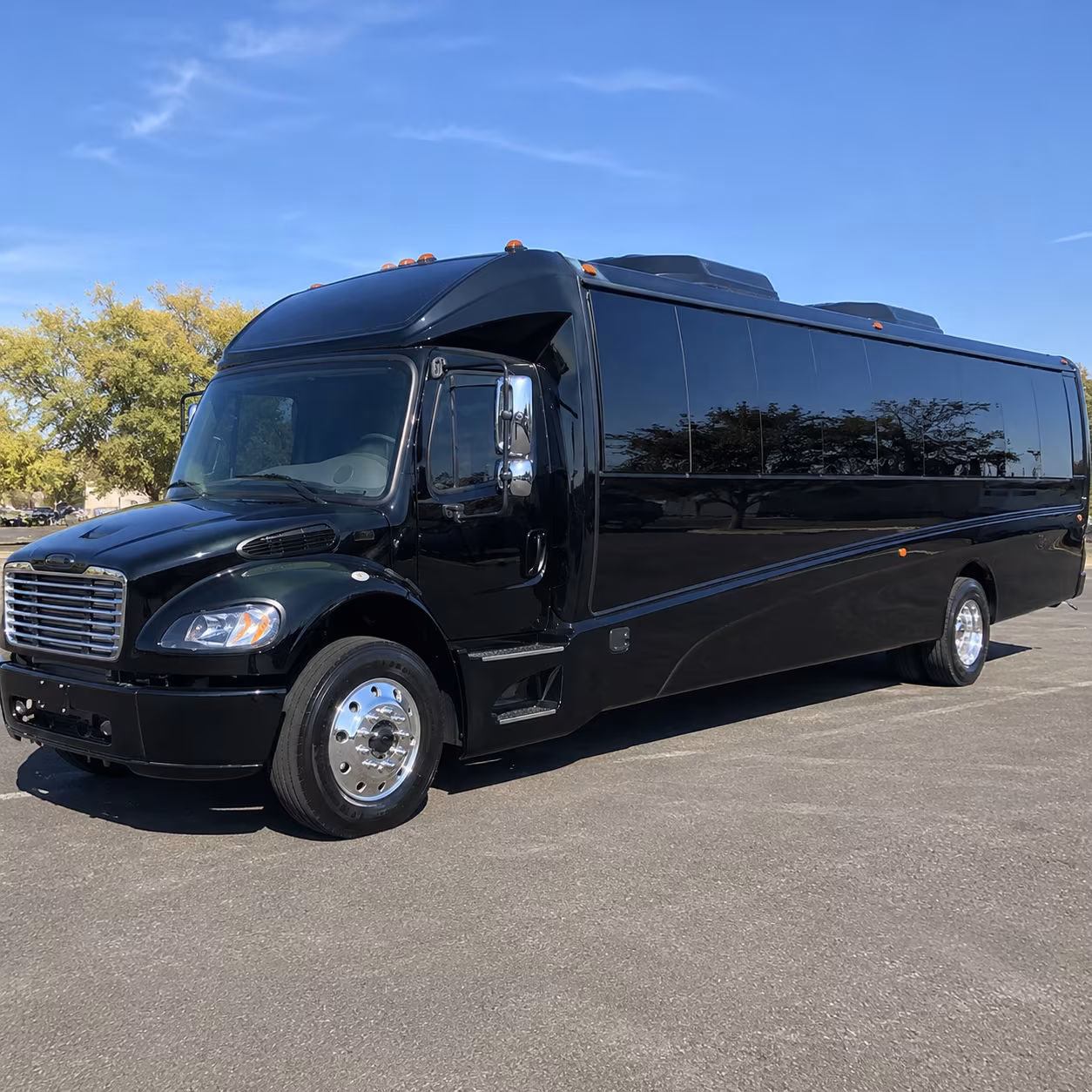 clarksville 35 passenger minibus