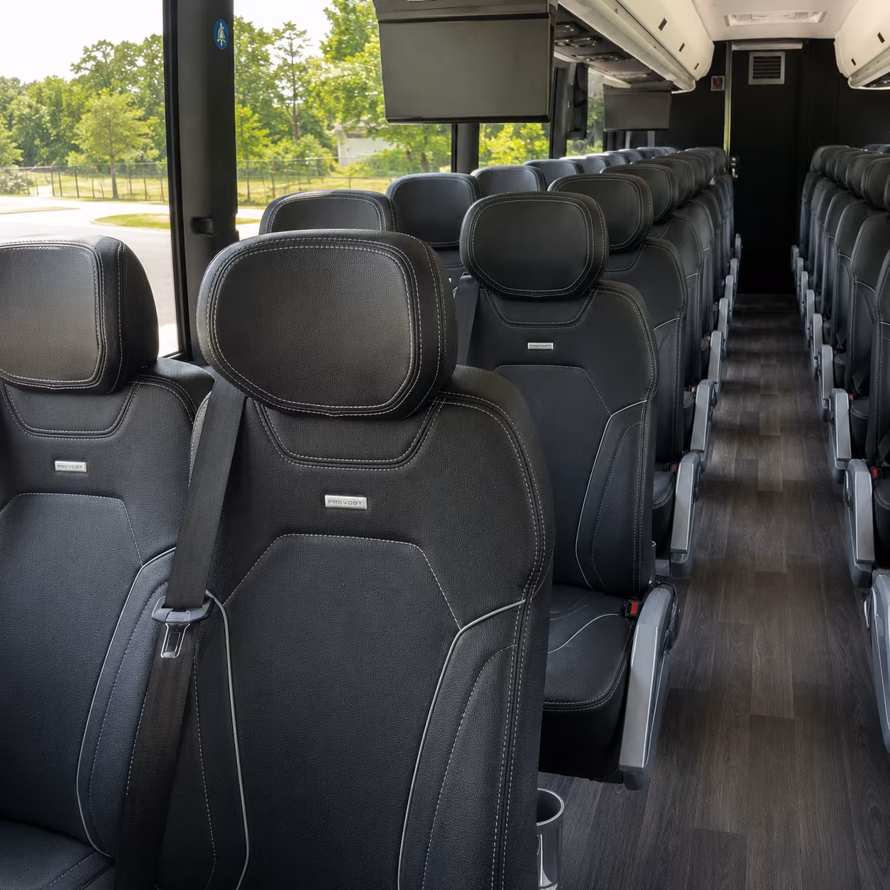 clarksville bus rental service area
