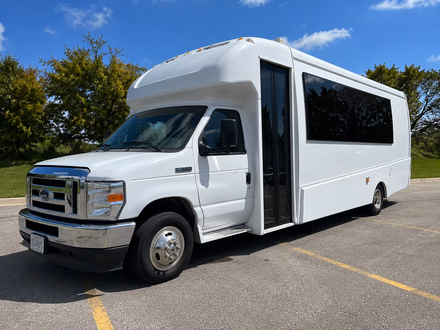 clarksville holiday party bus rental
