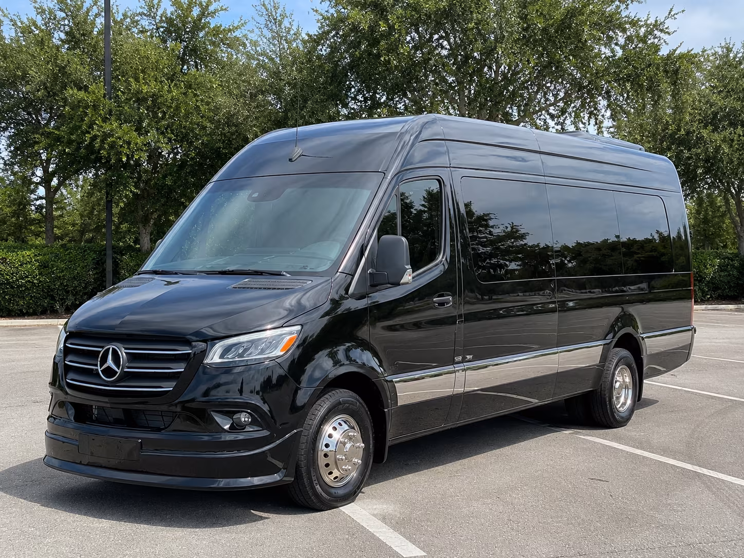 clarksville sprinter limousine