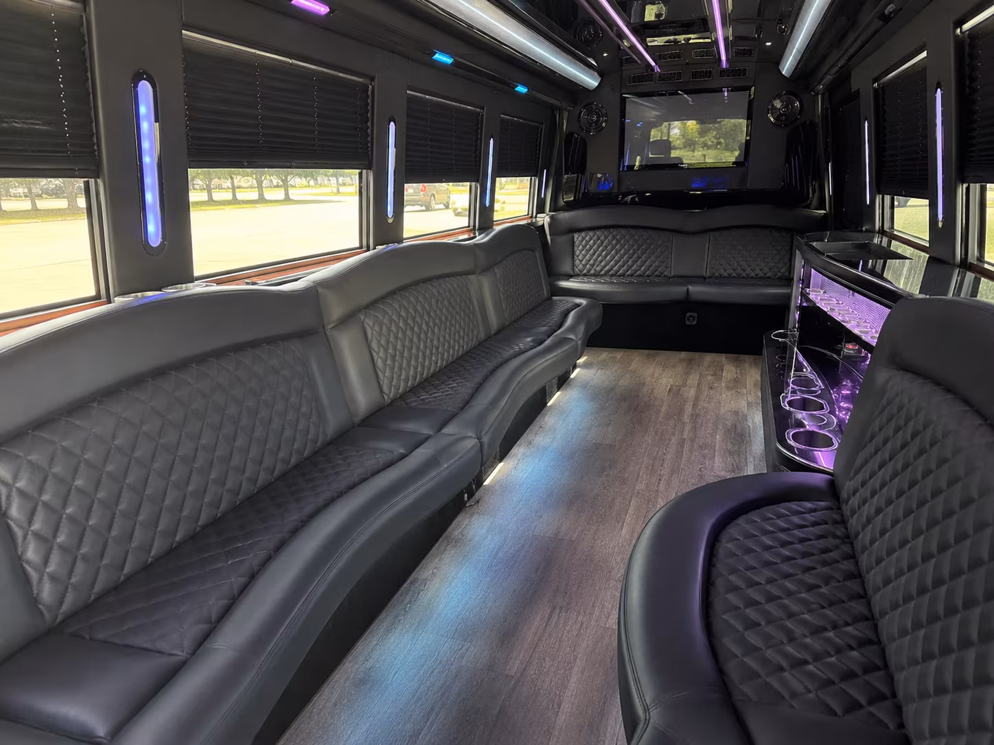 clarksville wedding party bus rental