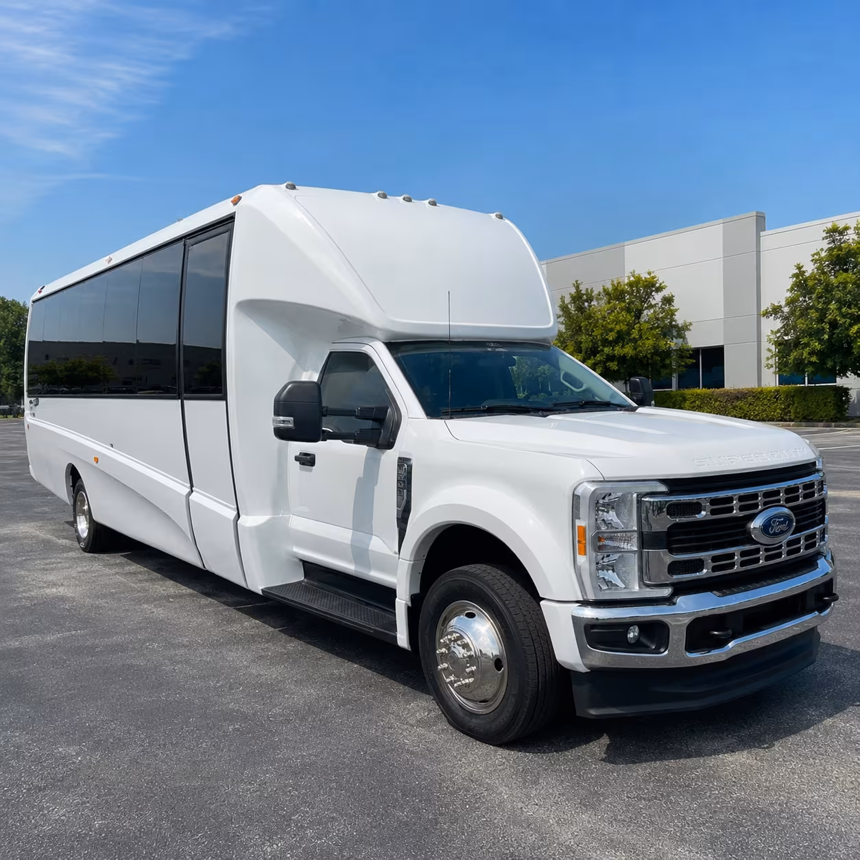 employee shuttle buses for clarksville companies of every size