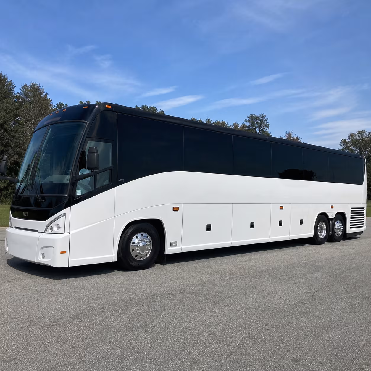 school field trip buses serving clarksville and montgomery county